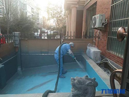 聚氨酯噴涂施工配套的設(shè)備哪個(gè)廠家好?(圖2) 濟(jì)南九旭機(jī)械聚氨酯防腐防水噴涂